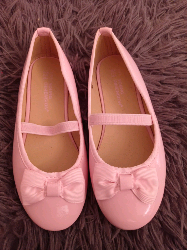 image for Girls pink shoes NEW 