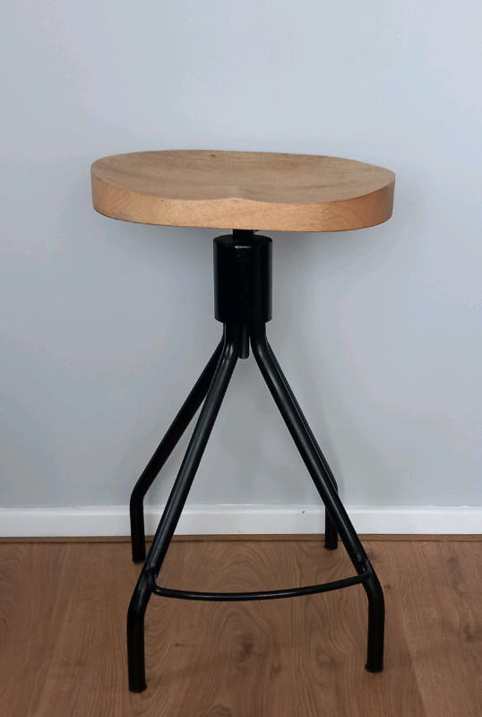 Breakfast stool 