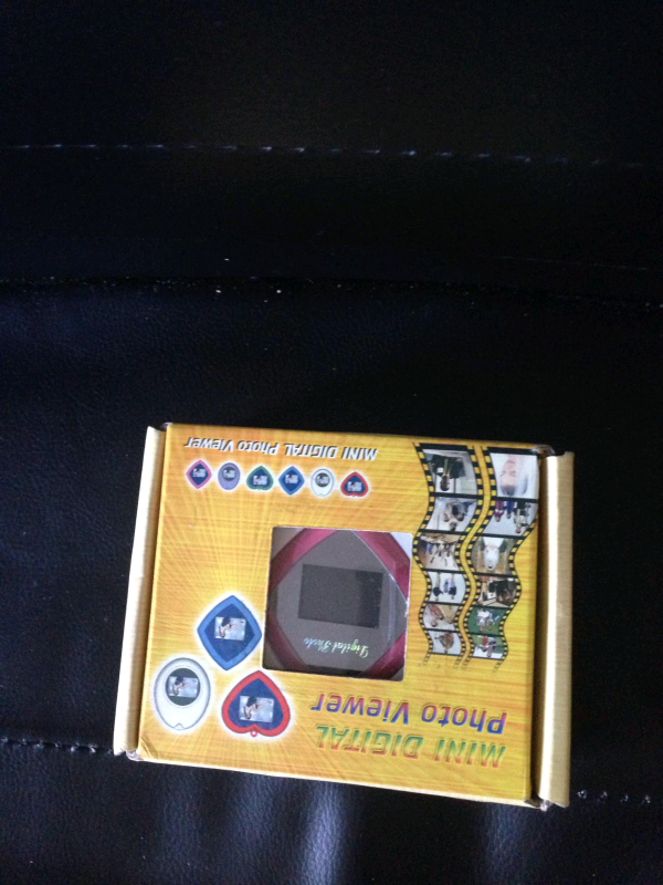 image for A compact digital photo frame (BRAND NEW BOXED) ideal gift. 