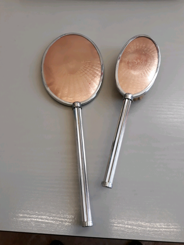 Dressing table set 