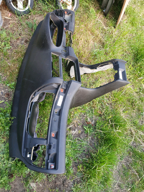 Breaking Bmw e46 325ci 2003 m-sport parts