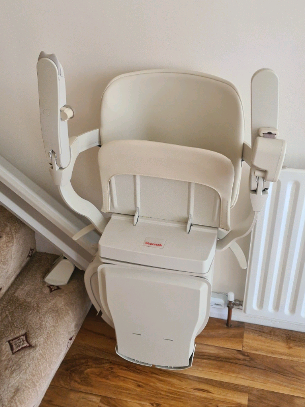 image for Reconditioned straight stairlifts fitted with warranty 