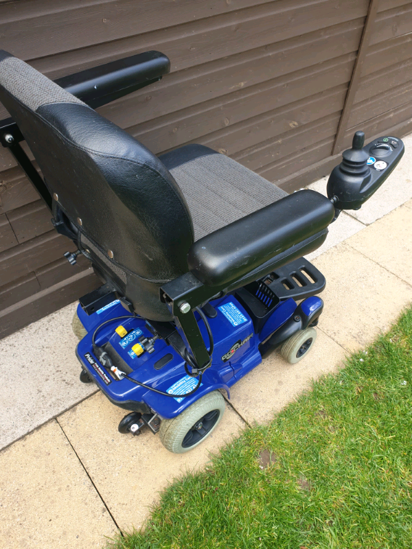 Pride mobility Go Chair very good condition with accessories 