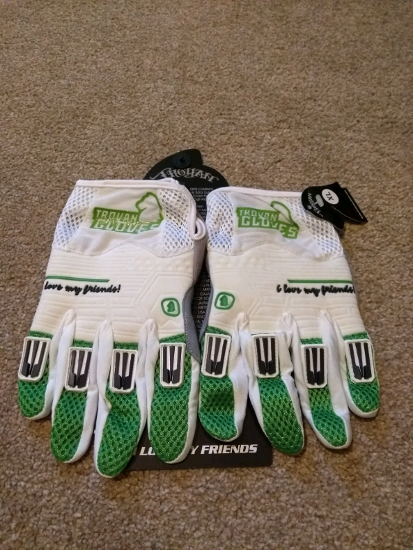 image for Green and white cycling gloves Size: XL