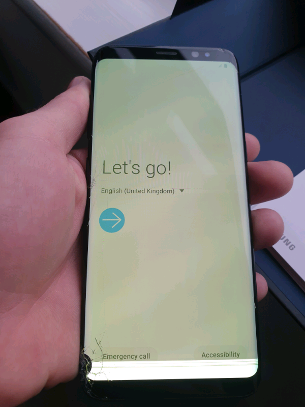 image for Samsung Galaxy S8 64GB SM-G950F Black Cracked Screen