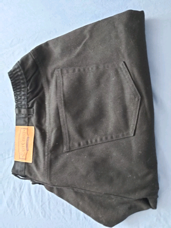 Ladies brand new jeans siz 26 with labels 