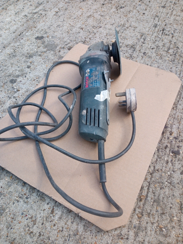  BOSCH GRINDER
