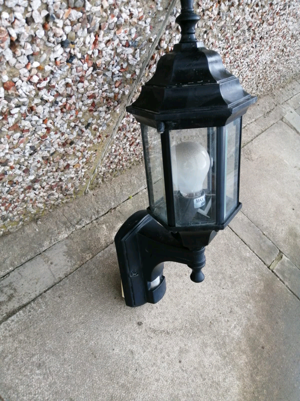 image for OUTSIDE LIGHT BLACK