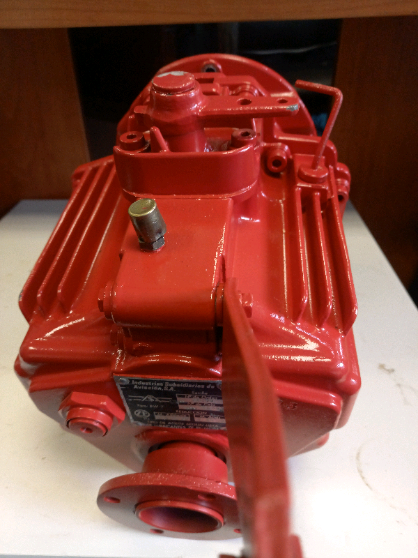 BUKH DV24 marine gearbox. 
