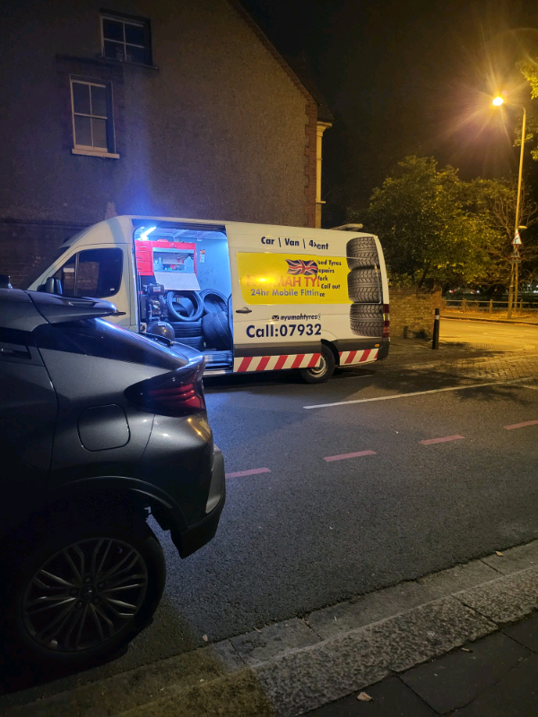 image for Emergency Mobile Tyre Replacement - Grays 