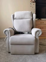 Electric rise and recline chair with massage, can be delivered 