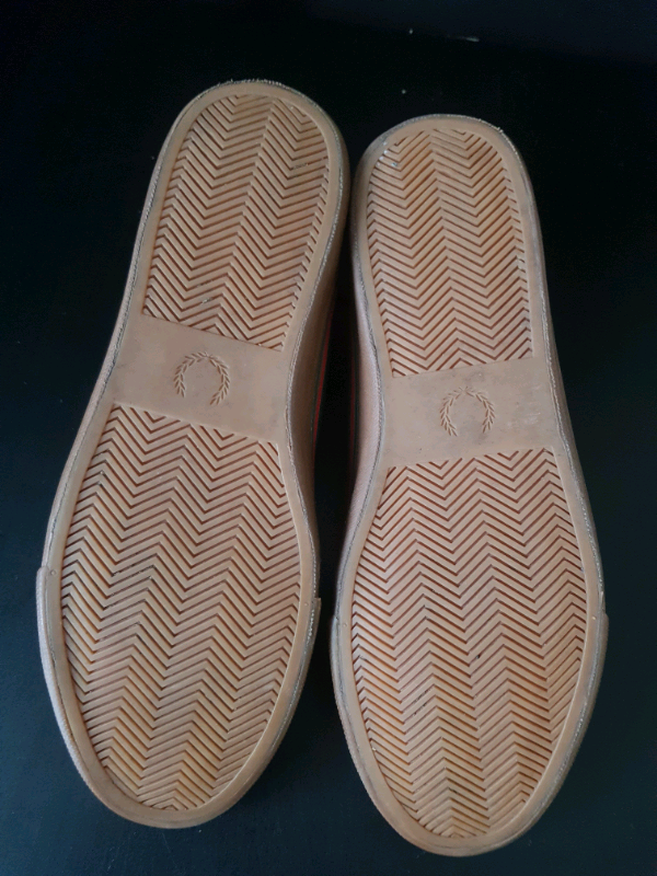 FRED PERRY TRAINERS UK 6.5