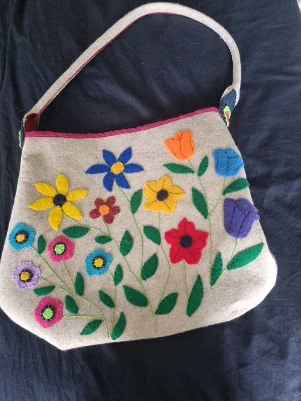 Handbag 