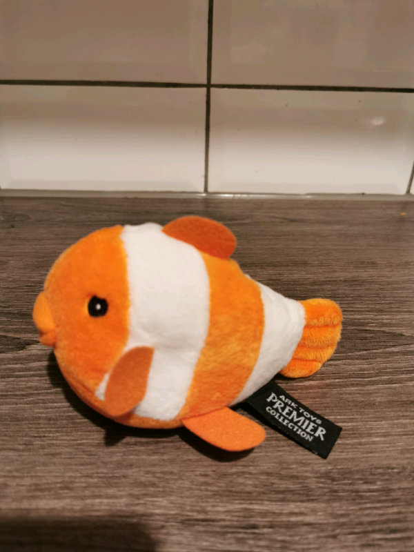 Ark Toys Premier Collection fish p1
