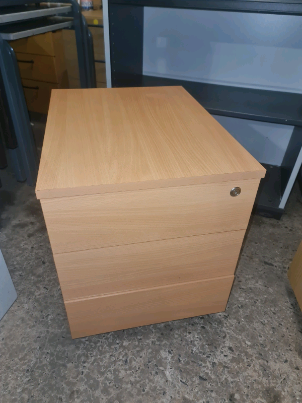 image for Pedestal draws in excellent condition 