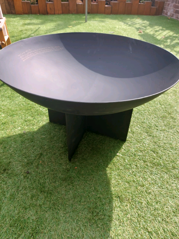 Fire Pit Umlo 43cm High Outdoor Brazier Black RRP£350