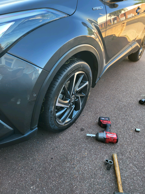 Mobile Tyre Fitter - Vauxhall