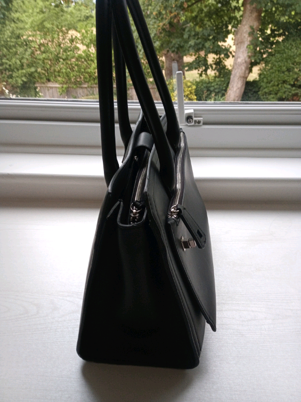 Fiorelli hand bag 