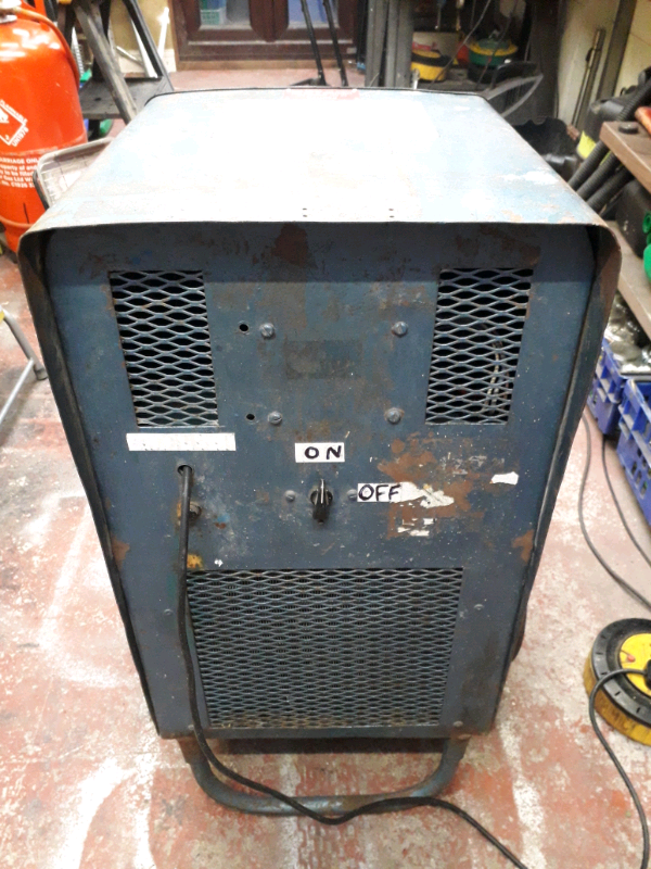 Industrial dehumidifier SAME AS BD150 EBAC JUST AN OLDER VERSION 