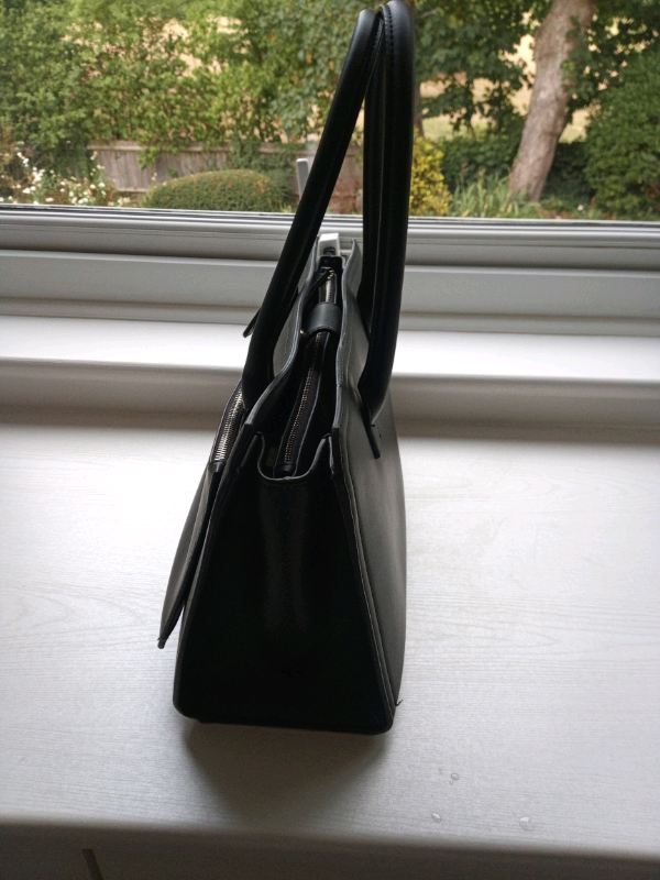 Fiorelli hand bag 