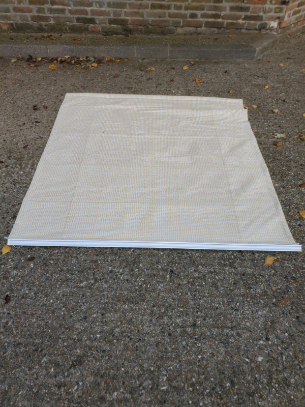 Roman blind