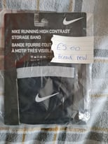 Nike storage band