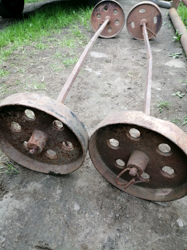 Cast iron wheels and axles