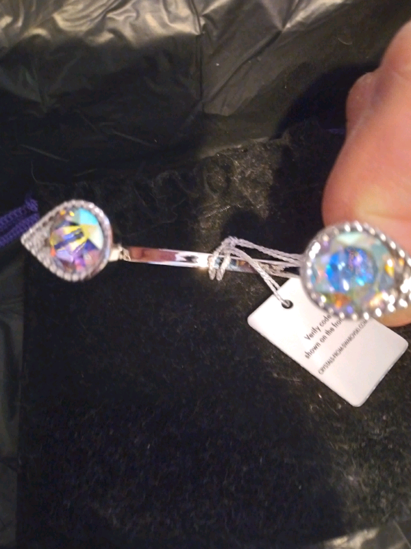 NEW SWAROVSKI CRYSTAL'S BANGLE.. 