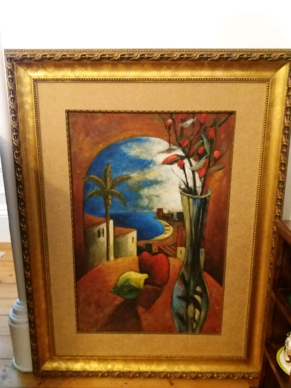 Beautifull hand painted.