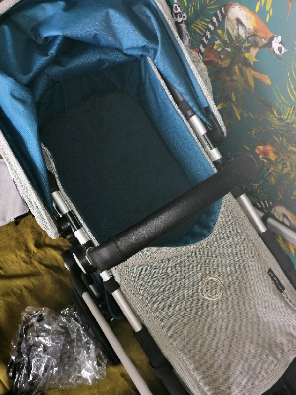 Bugaboo Cameleon 3 Elements can post