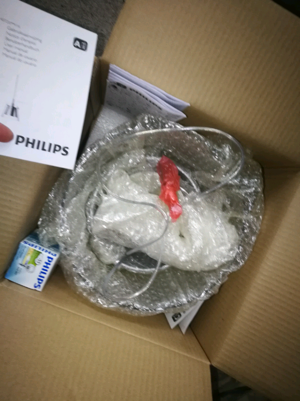New Philips my living ceiling light with bulb