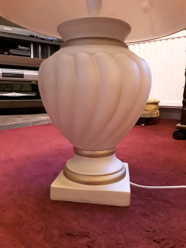 TABLE LAMP plus SHADE