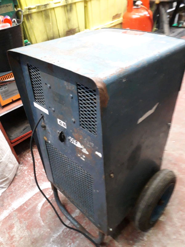 Industrial dehumidifier SAME AS BD150 EBAC JUST AN OLDER VERSION 