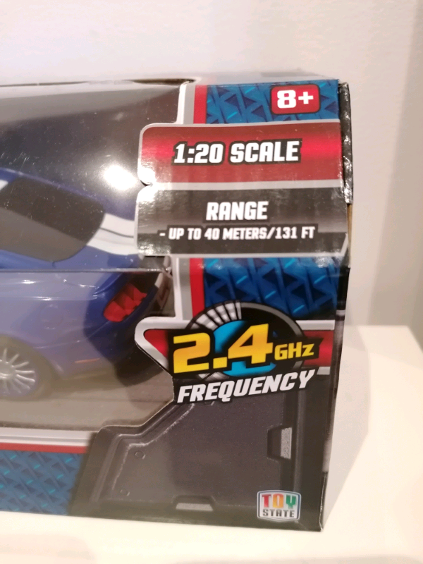 Ford Mustang GT PRO Radio Control Car NEW