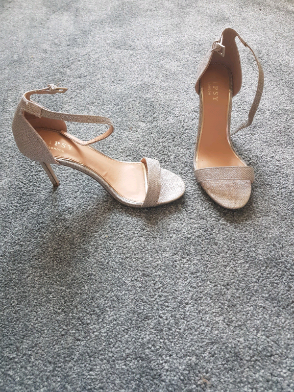 Lipsy deals nude sandals