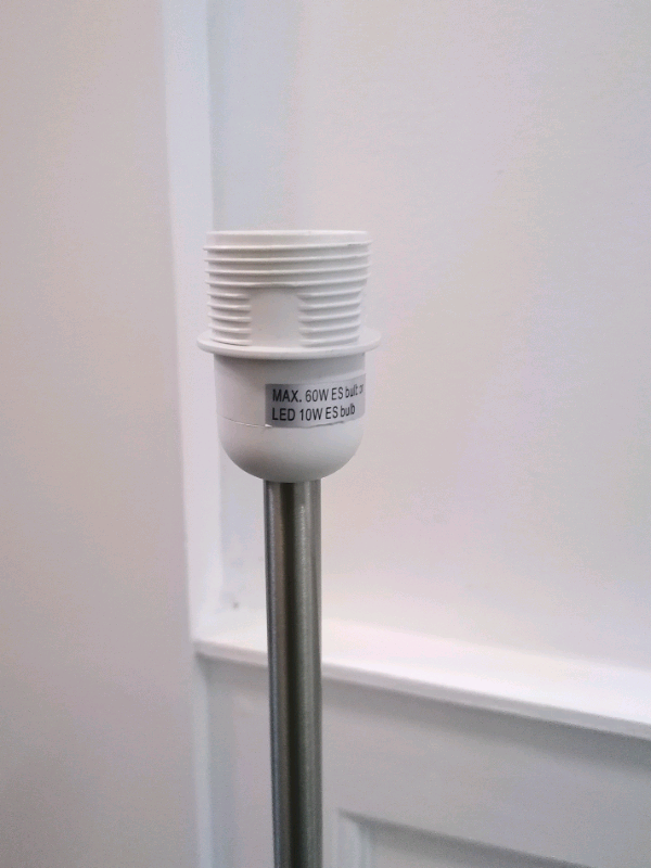 CLASSIC SILVER ROUND BASE FLOOR LAMP - FOOT SWITCH (ON-OFF) STURDY 