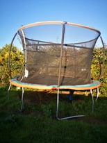 12ft Trampoline with enclosure 