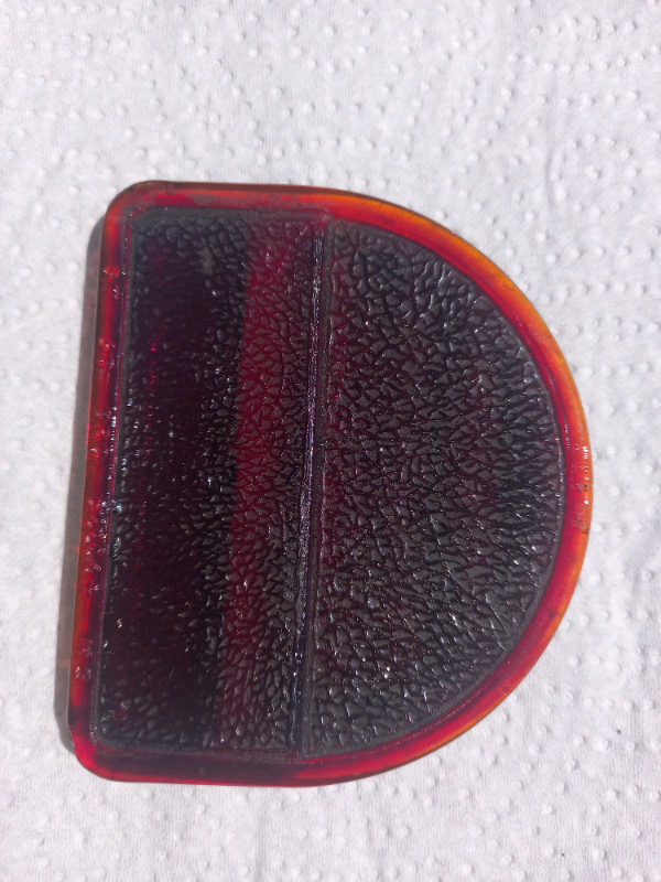 Rear D lens