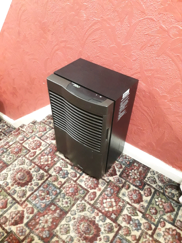 EBAC HOMEDRY 880 DEHUMIDIFIER AS PHOTOS SHOW GOOD WORKING CONDITION
