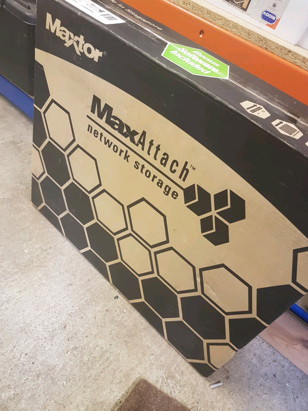 image for Maxtor Maxx Attach