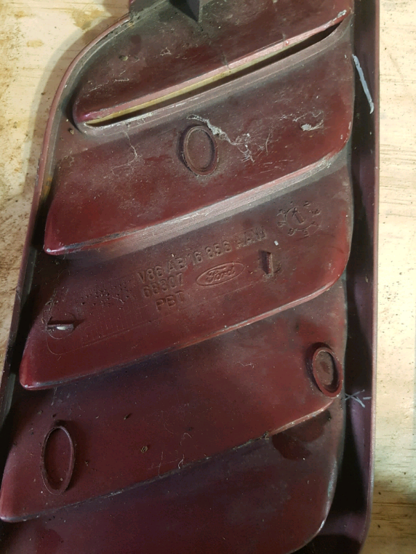 Ford rs turbo bonnet vents