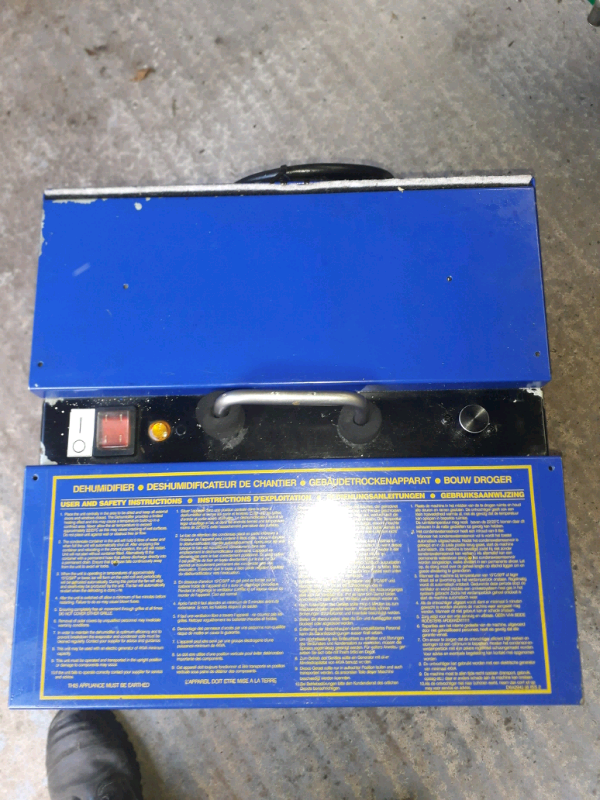 DEHUMIDIFIER CALOREX 22 LTRS 24 MAX 24 HOURS  PUMPOUT 