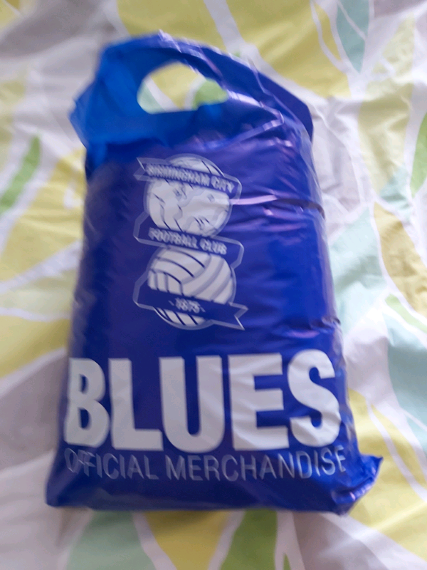 Adidas Coat size medium brand new labels attached 