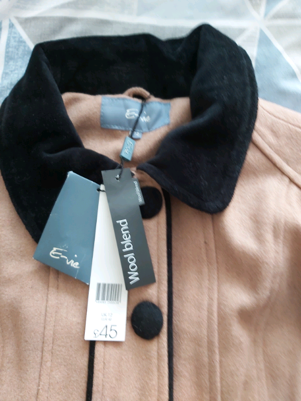 LADİES COAT BY E-VIE Size 12 brand new