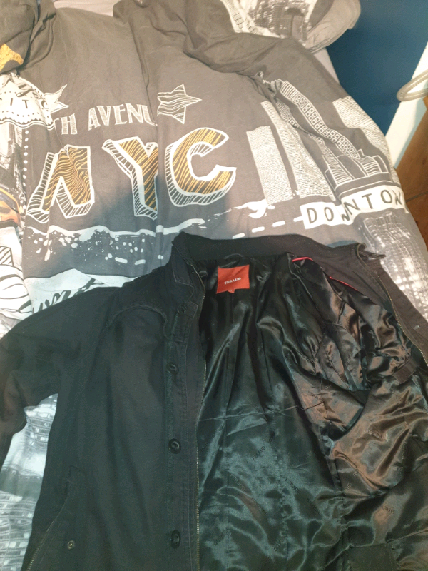 Feraud Men'outdoor Jacket (L) used but good condition hence the price.