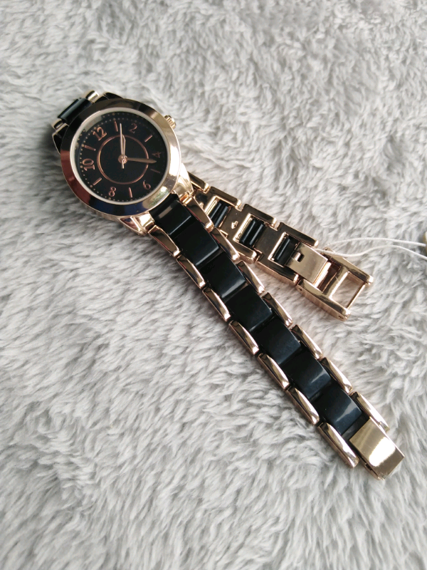 Ladies 'New Look' watch *Brand new*