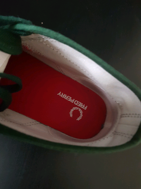 FRED PERRY TRAINERS UK 6.5