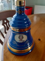 Bells De Canter Commemorative Queen Elizabeth 11 75th Birthday 