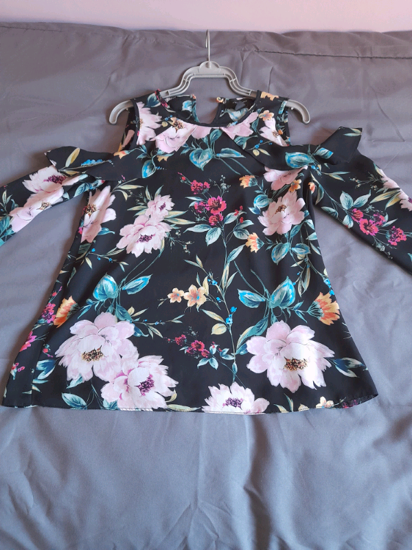 Ladies top