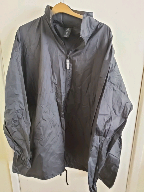 image for Rain coats 12 available B/N 3x large 